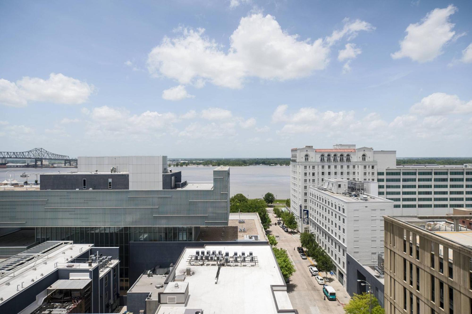 Watermark Baton Rouge, Autograph Collection Exterior photo